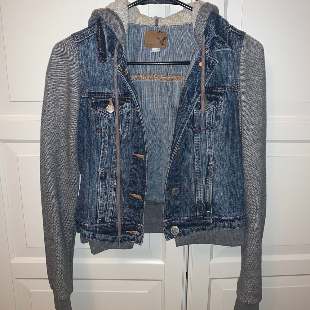 American Eagle xs Jean Jacket sweatshirt